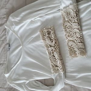 Womens BKE White Long Sleeve lace Shirt Sz M